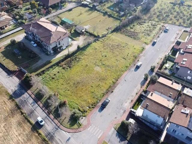 Terreno in vendita a Calvagese Della Riviera, Lombardia