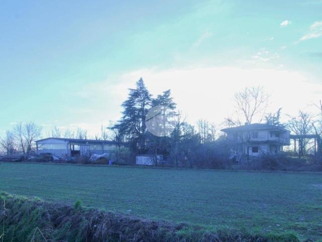 Terreno in vendita a Arzago D'adda, Lombardia