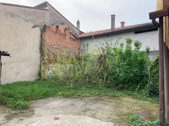 Terreno in vendita a Calvenzano, Lombardia