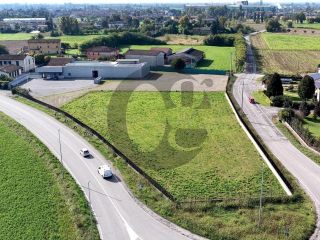 Terreno in vendita a Calvisano, Lombardia