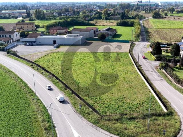 Terreno in vendita a Calvisano, Lombardia