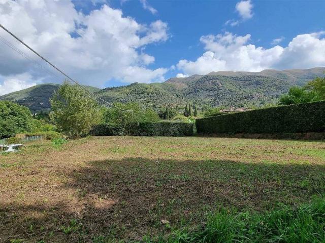 Terreno in vendita a Camaiore, Toscana