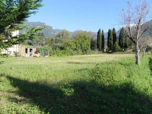 Terreno in vendita a Camaiore, Toscana
