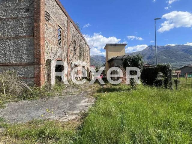 Terreno in vendita a Camaiore, Toscana