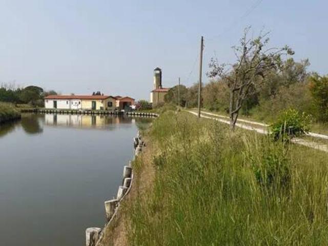 Terreno in vendita a Campagna Lupia, Veneto