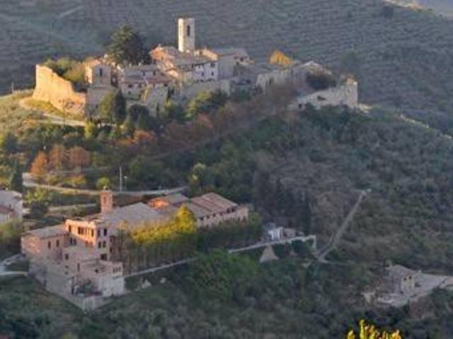 Terreno in vendita a Campello Sul Clitunno, Umbria