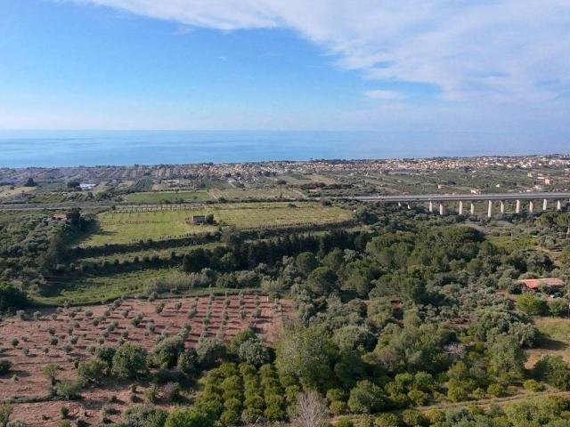 Terreno in vendita a Campofelice Di Roccella, Sicilia