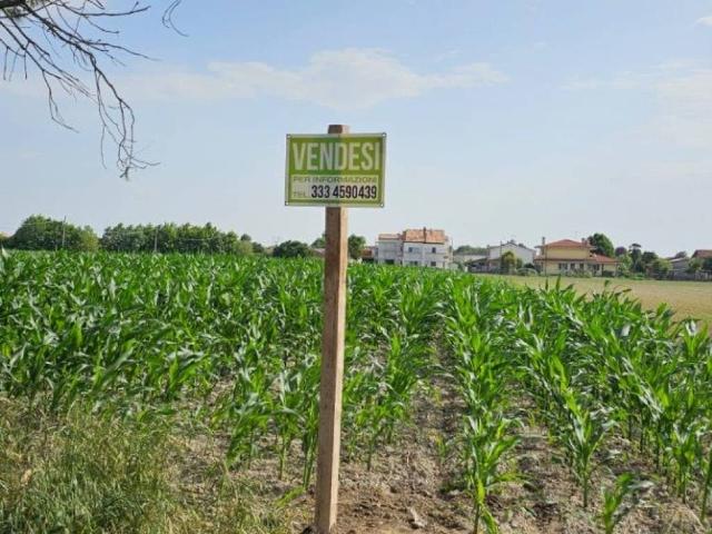 Terreno in vendita a Calcroci, Camponogara