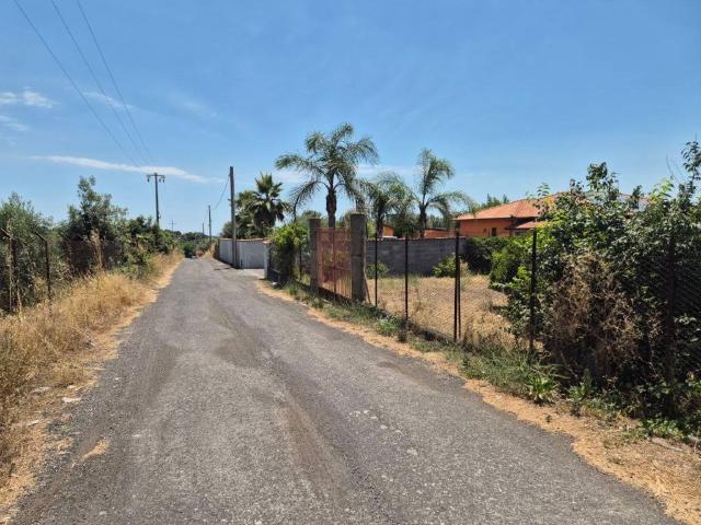 Terreno in vendita a Villaggio Sant'Antonio, Camporotondo Etneo