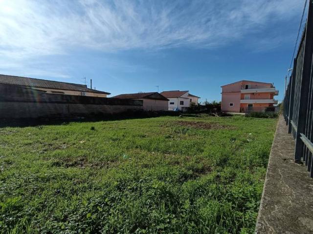 Terreno in vendita a Cancello Ed Arnone, Campania