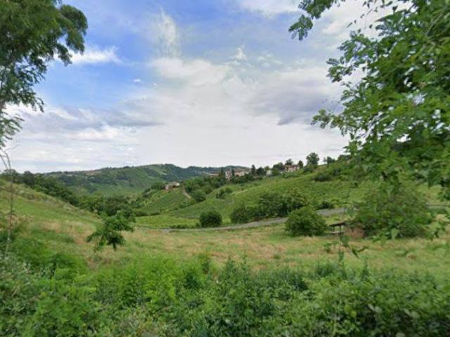 Terreno in vendita a Canneto Pavese, Lombardia