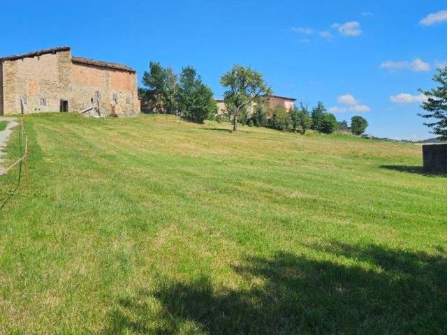 Terreno in vendita a Val d’Enza, Re