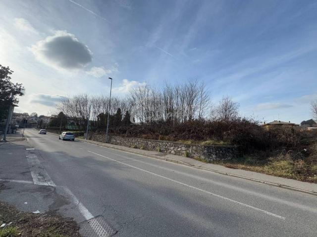 Terreno in vendita a Vighizzolo, Cantù