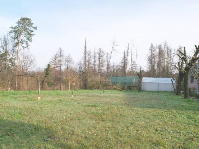 Terreno in vendita a Cantù, Lombardia