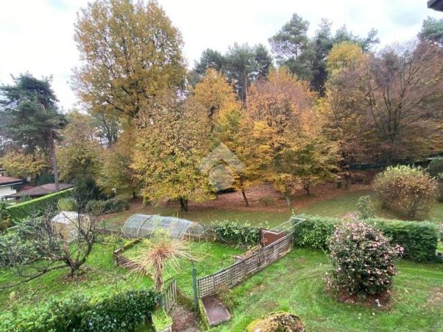 Terreno in vendita a Cantù, Como