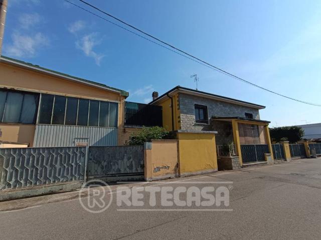 Terreno in vendita a Capergnanica, Lombardia
