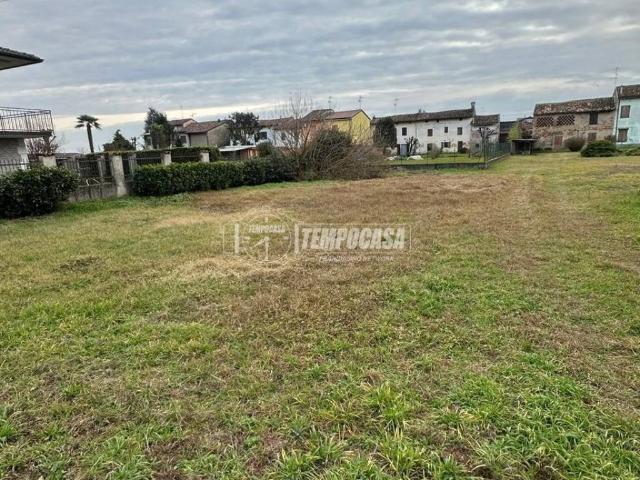 Terreno in vendita a Capergnanica, Lombardia