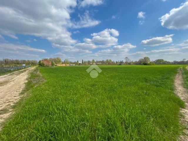 Terreno in vendita a Caponago, Lombardia