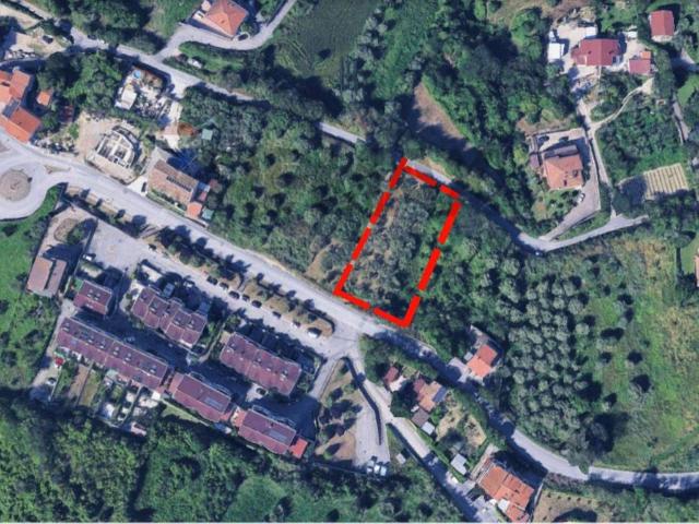 Terreno in vendita a Cappelle sul Tavo, Pescara