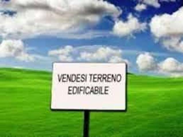 Terreno in vendita a Castra, Capraia e Limite