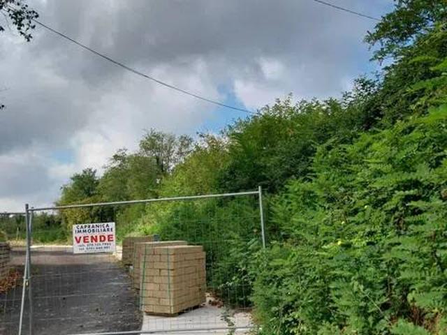 Terreno in vendita a Capranica, Lazio