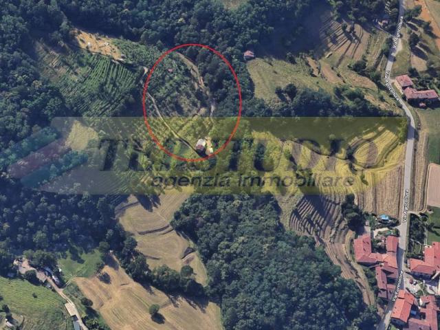 Terreno in vendita a Caprino Bergamasco, Lombardia