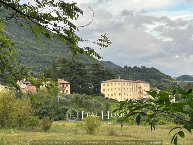 Terreno in vendita a Rubiana, Caprino Veronese