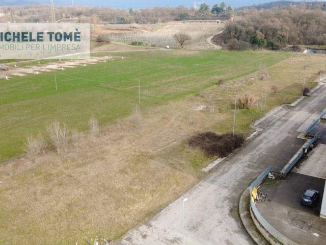 Terreno in vendita a Caprino Veronese, Veneto
