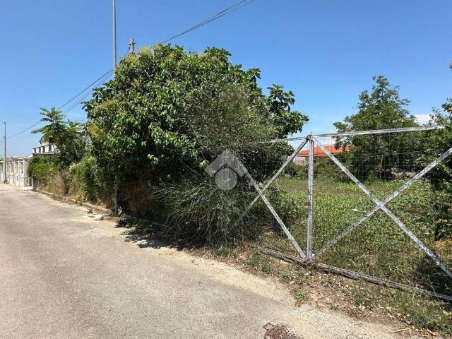 Terreno in vendita a Capua, Campania