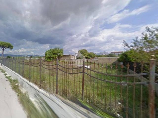 Terreno in vendita a Capua, Caserta