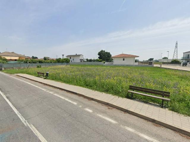 Terreno in vendita a Caramagna Piemonte, Cuneo