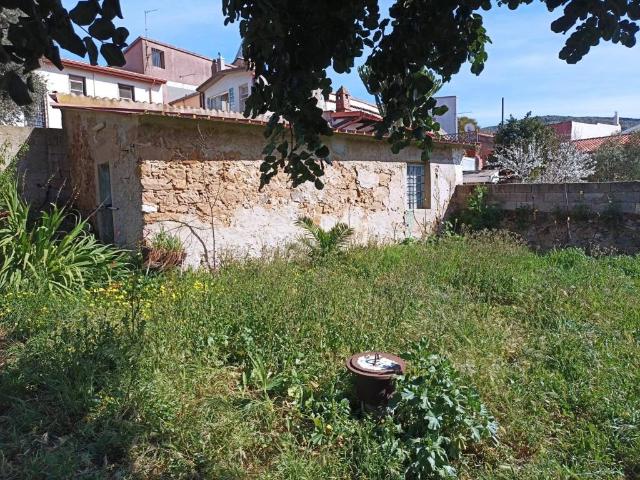 Terreno in vendita a Carbonia, Sardigna/Sardegna