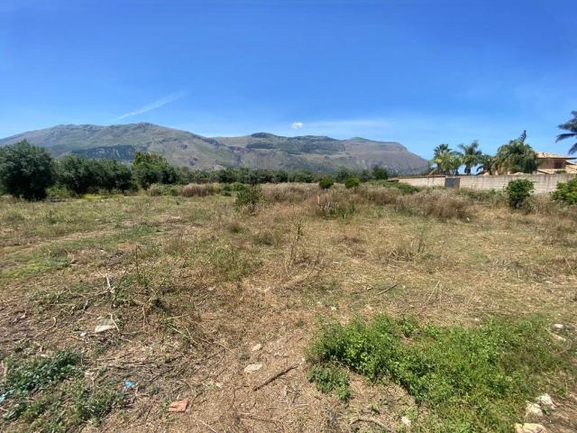 Terreno in vendita a Carini, Sicilia