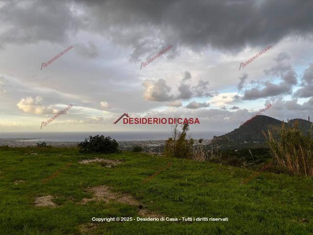 Terreno in vendita a Carini, Sicilia