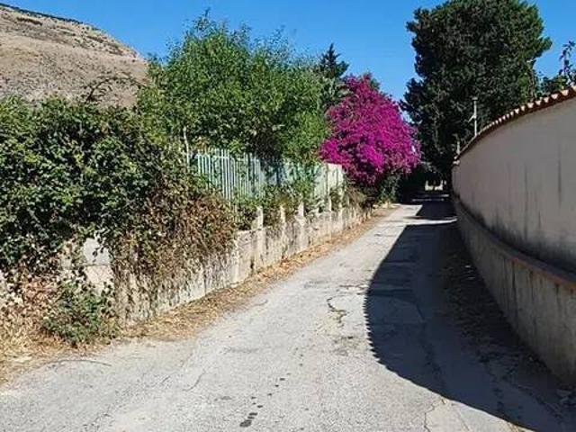 Terreno in vendita a Piraineto, Carini