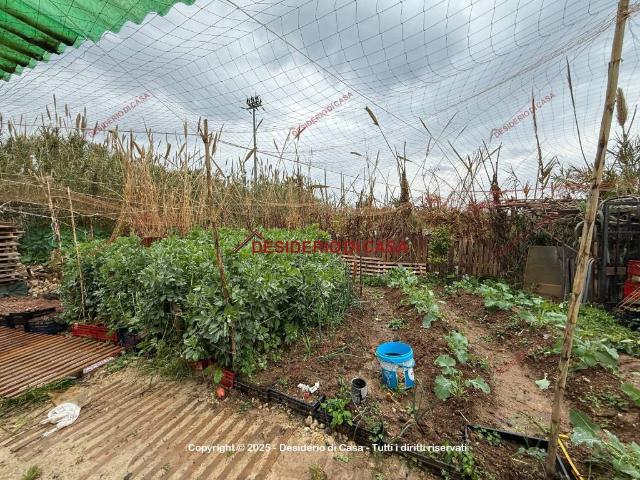Terreno in vendita a Carini, Sicilia