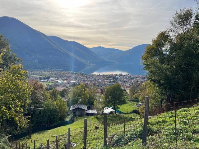 Terreno in vendita a Corrido, Lombardia