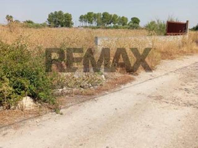 Terreno in vendita a Carlentini, Sicilia