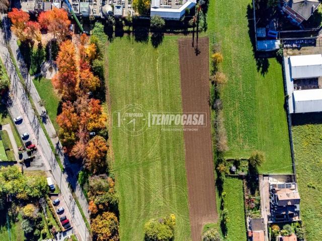 Terreno in vendita a Bariola, Caronno Pertusella