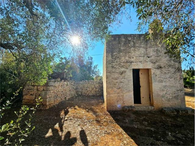 Terreno in vendita a Contrada Spierti, Puglia