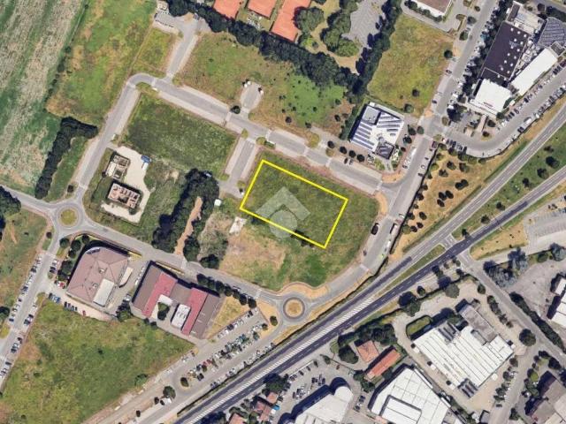Terreno in vendita a Unione delle Terre d'Argine, Carpi