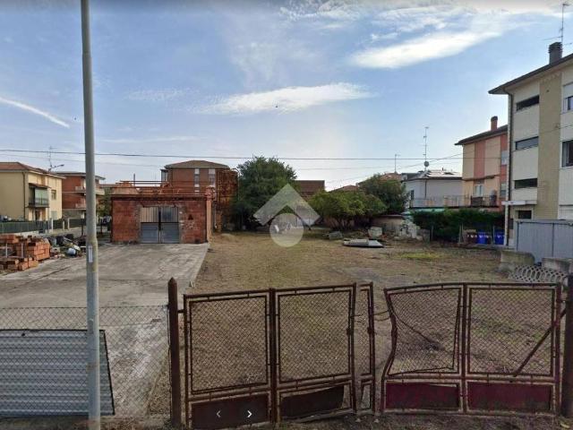 Terreno in vendita a Unione delle Terre d'Argine, Carpi