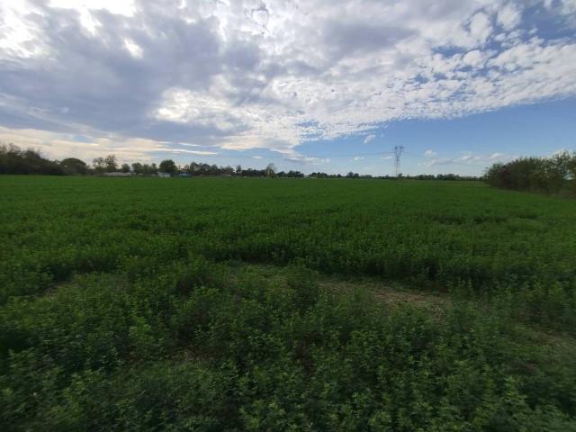 Terreno in vendita a Unione delle Terre d'Argine, Carpi