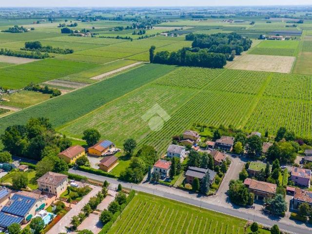 Terreno in vendita a Unione delle Terre d'Argine, Carpi