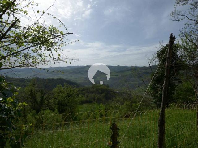 Terreno in vendita a Appennino Reggiano, Re