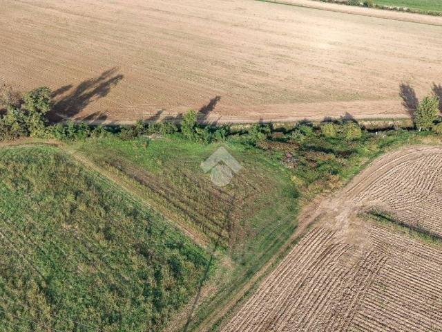 Terreno in vendita a Casale Cremasco, Casale Cremasco-Vidolasco