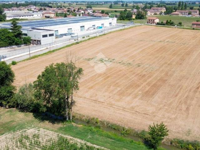 Terreno in vendita a Casalmaggiore, Lombardia