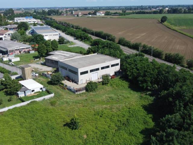 Terreno in vendita a Casalpusterlengo, Lombardia