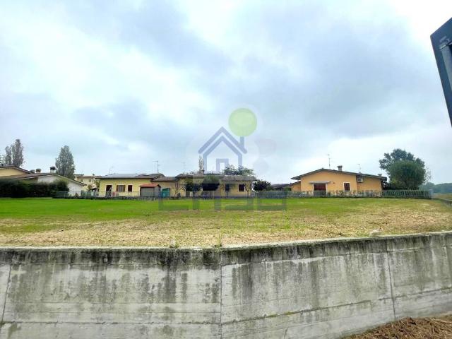 Terreno in vendita a Casalpusterlengo, Lombardia