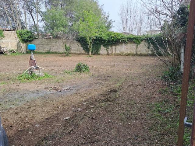 Terreno in vendita a Casaluce, Campania